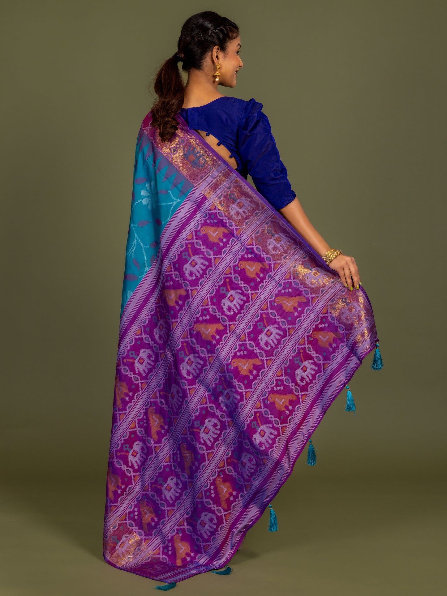 Blue And Purple Pochampalli Ikat Silk Saree