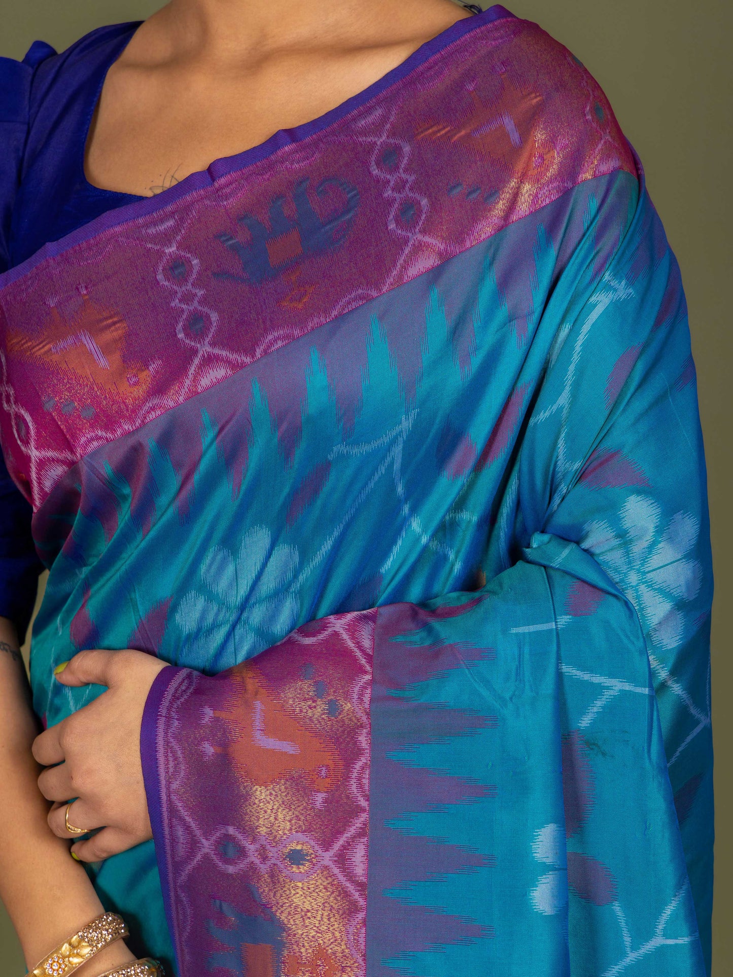 Blue And Purple Pochampalli Ikat Silk Saree