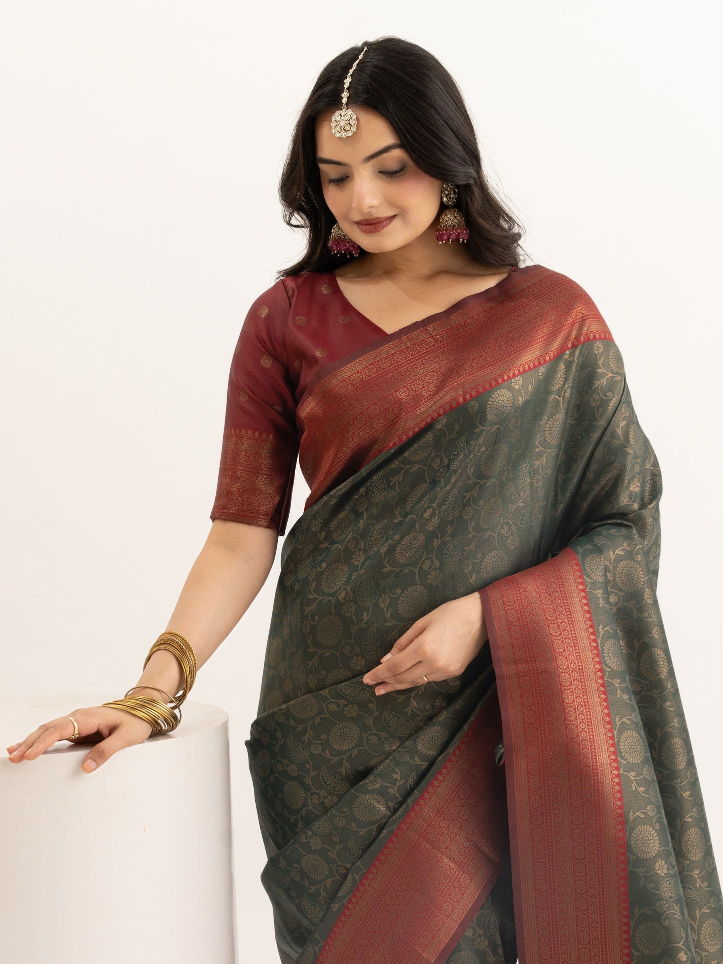 Bottle Kanjivaram Silk Saree with Floral Zari Weave