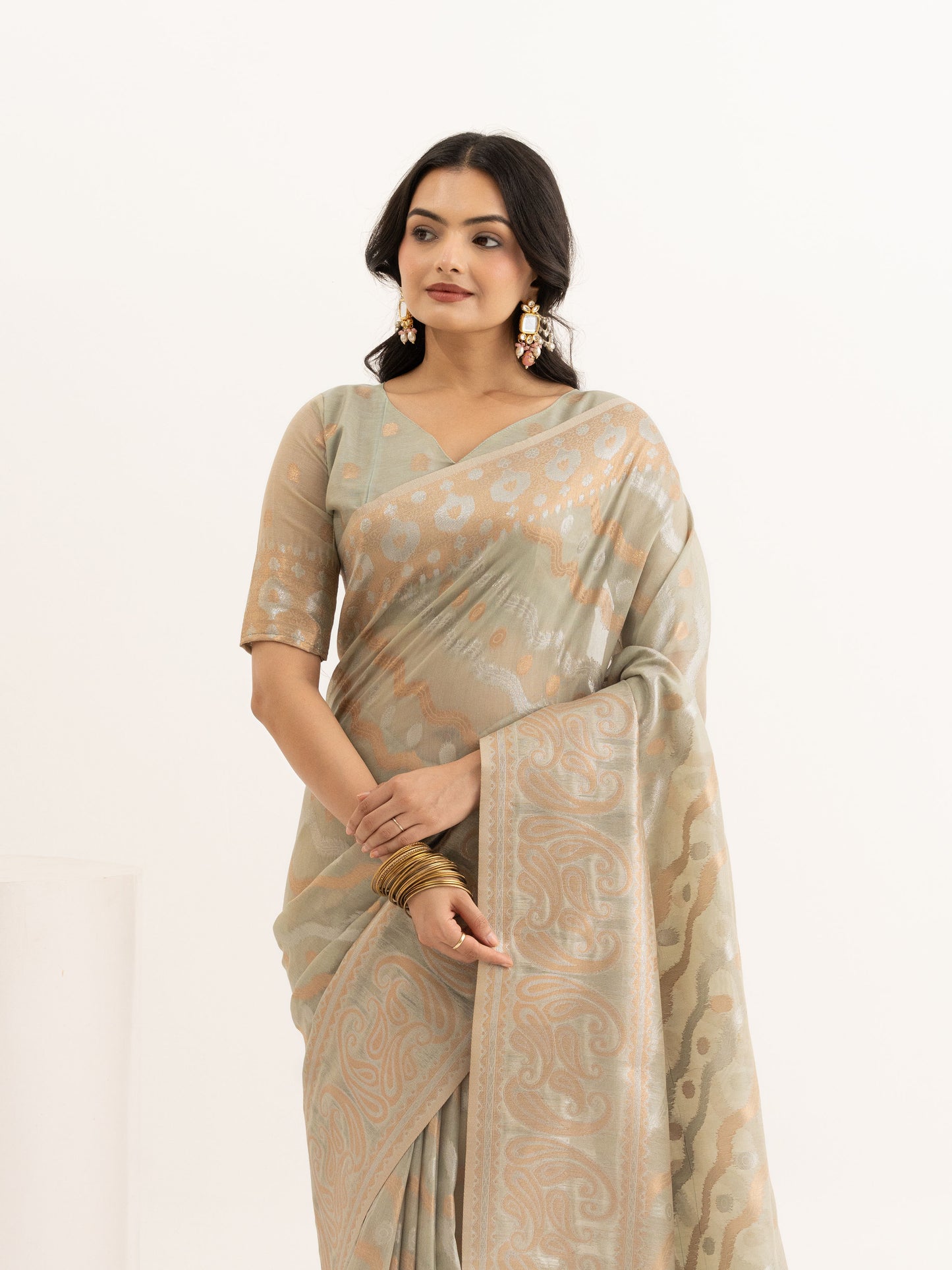 Sage Green Linen Woven Saree With Zari Weaving