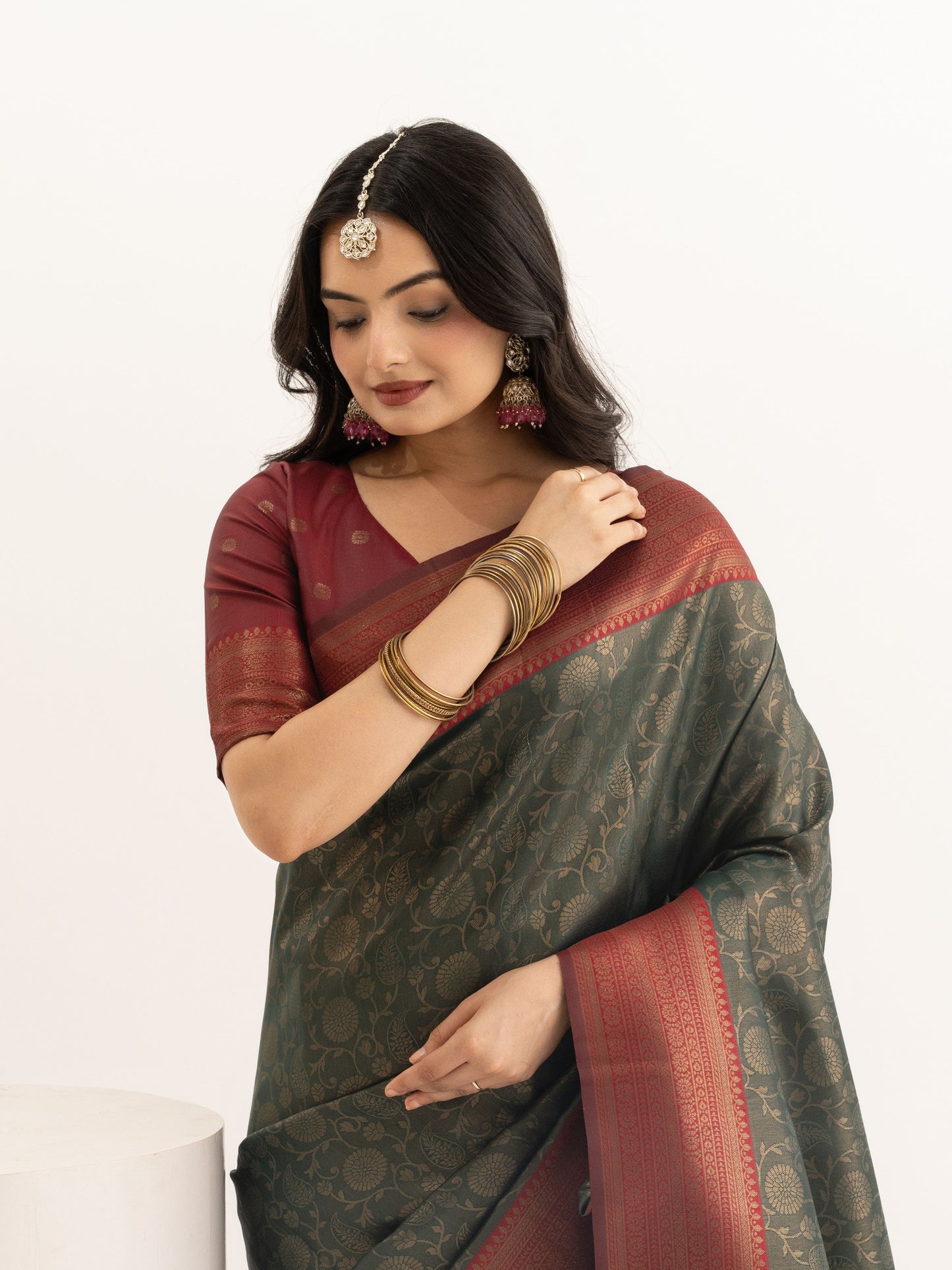 Bottle Kanjivaram Silk Saree with Floral Zari Weave
