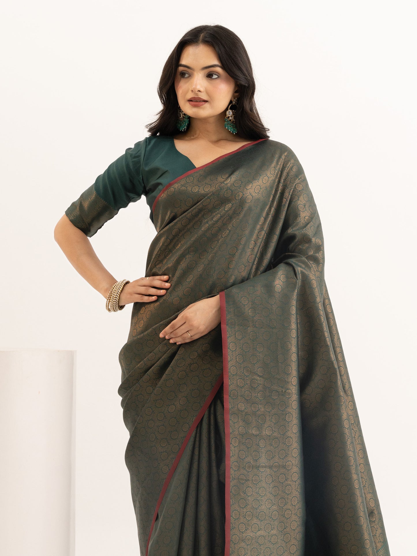 Majestic Dark Olive Green Kanjivaram Silk Saree