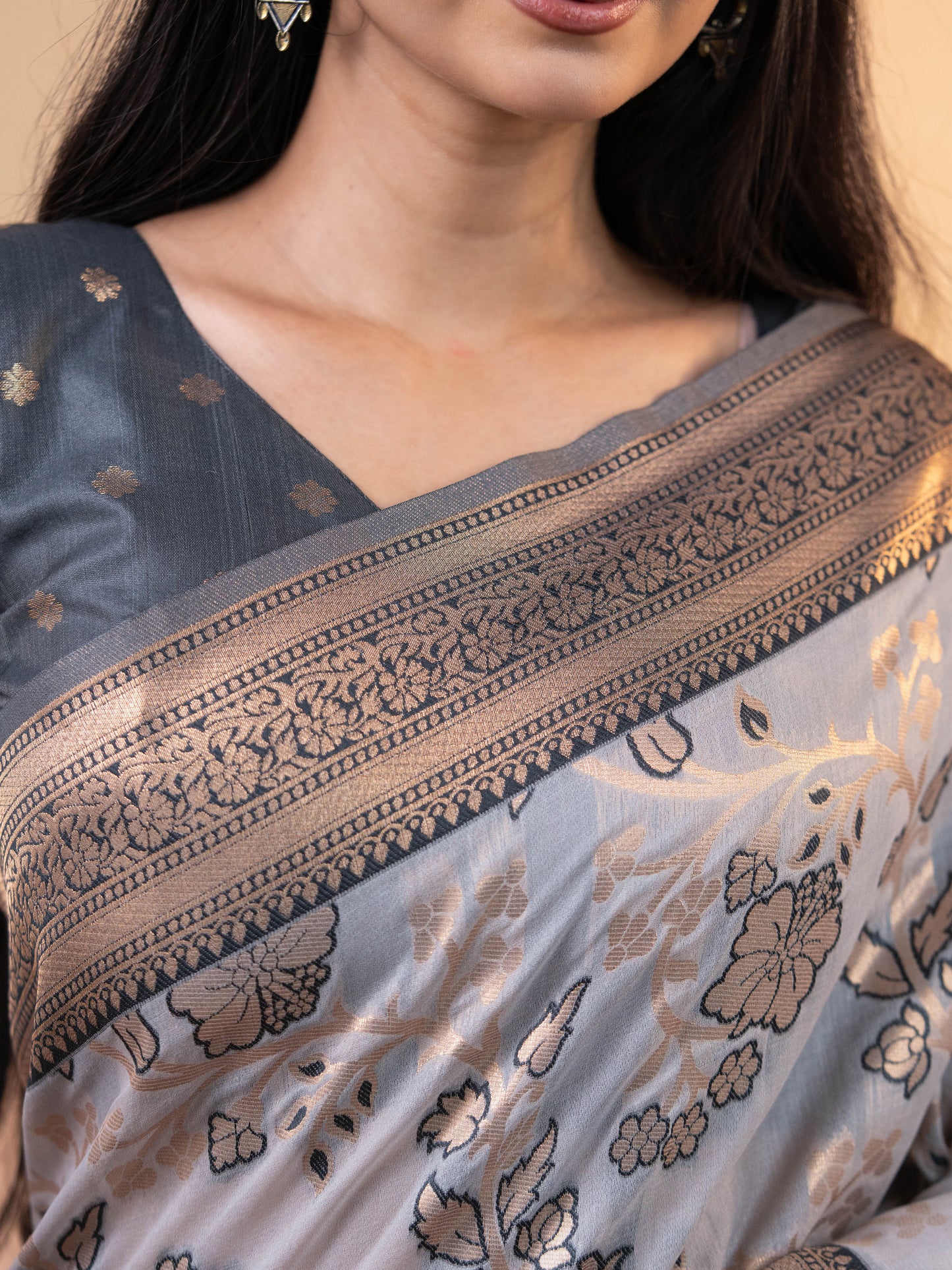 Grey and Black Linen Woven Saree