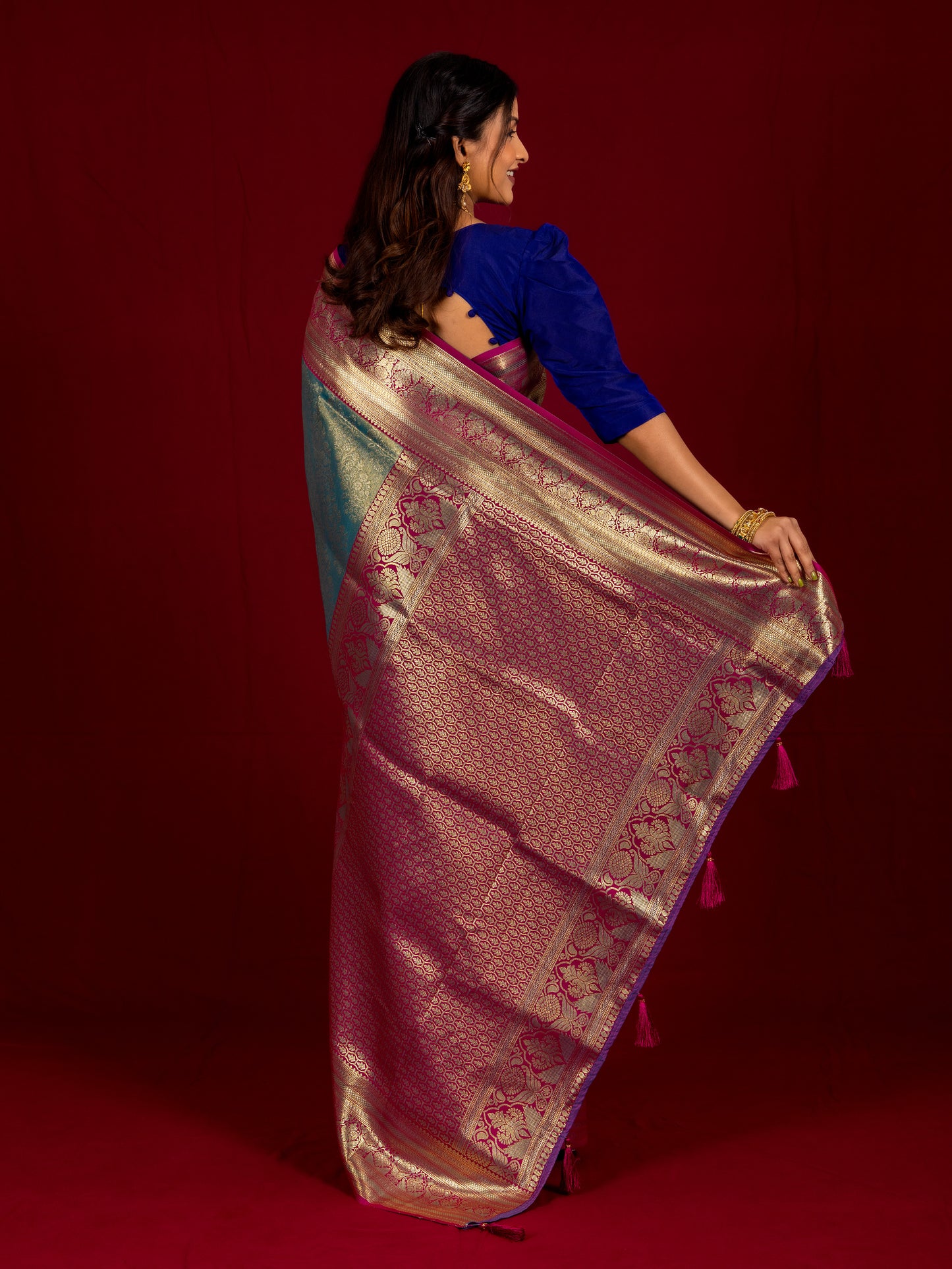 Opulent Turquoise and Rani Kanjivaram Pattu Silk Saree