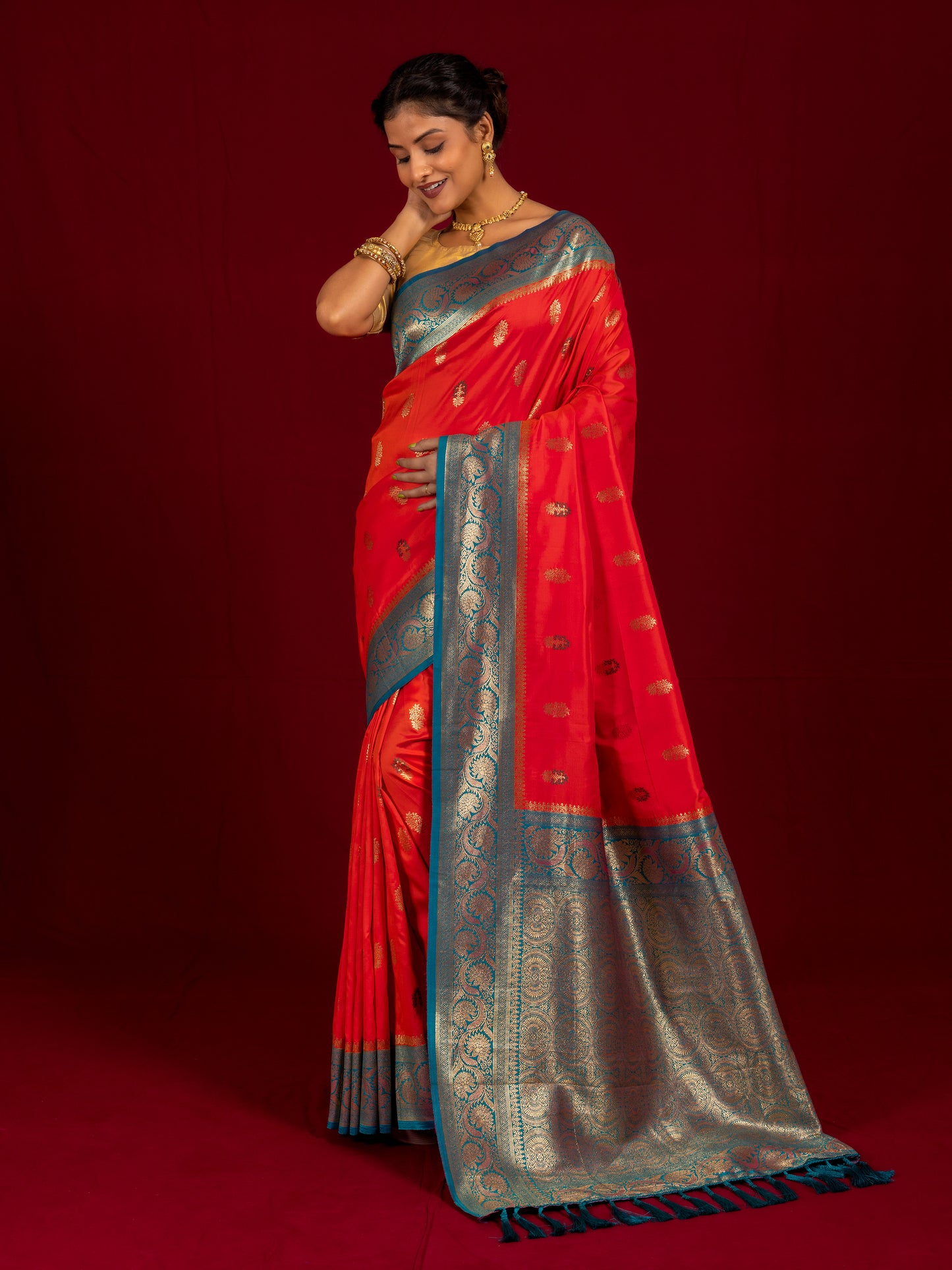 Gajari South Soft Silk Saree
